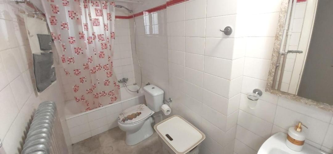 Theano'S Cozy & Quiet Lux Central Flat - Wifi & Full Amenities Патра Экстерьер фото