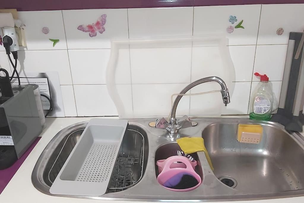 Theano'S Cozy & Quiet Lux Central Flat - Wifi & Full Amenities Патра Экстерьер фото