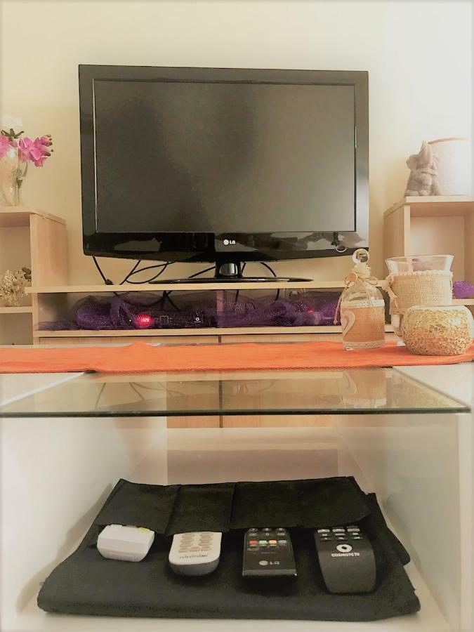 Theano'S Cozy & Quiet Lux Central Flat - Wifi & Full Amenities Патра Экстерьер фото